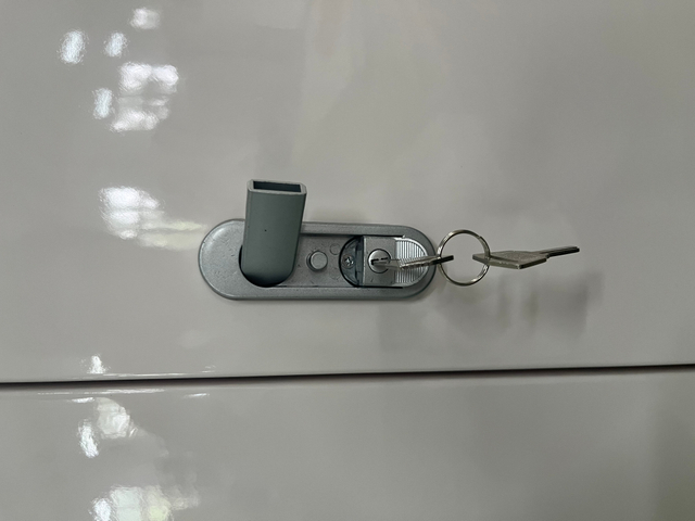 Low Noise 304 Stainless Steel Black Mobile Gelato Cart with Drainage Device 